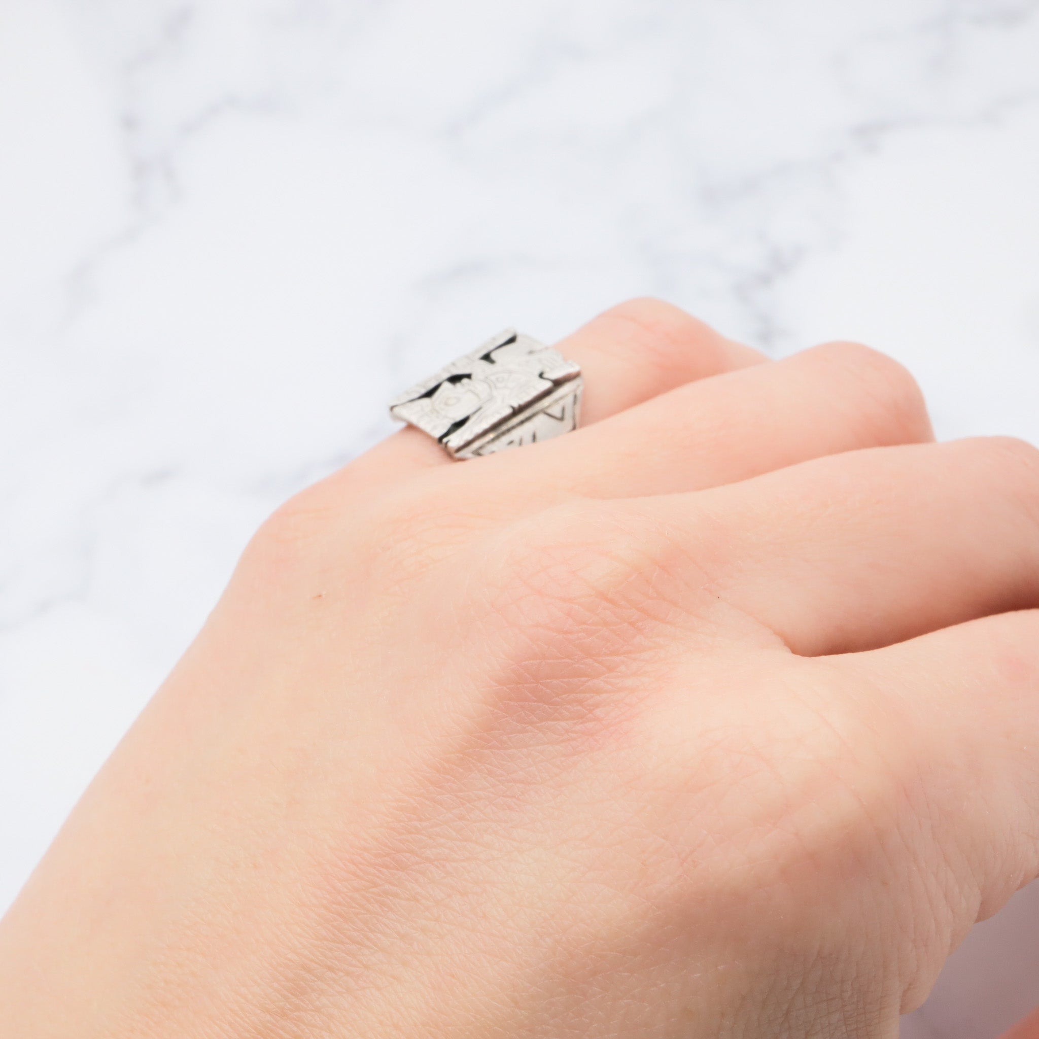 Antique Peruvian .900 silver Incan diety block ring, sz 5.25